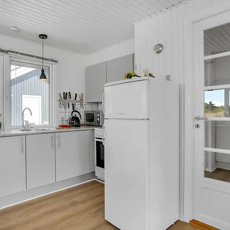 Ferienhaus 3 Bedroom Pet Friendly In