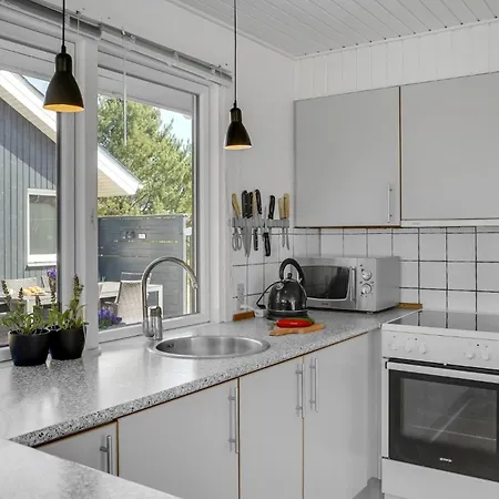 Ferienhaus 3 Bedroom Pet Friendly In *