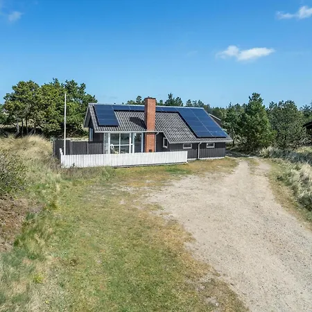 Ferienhaus 3 Bedroom Pet Friendly In
